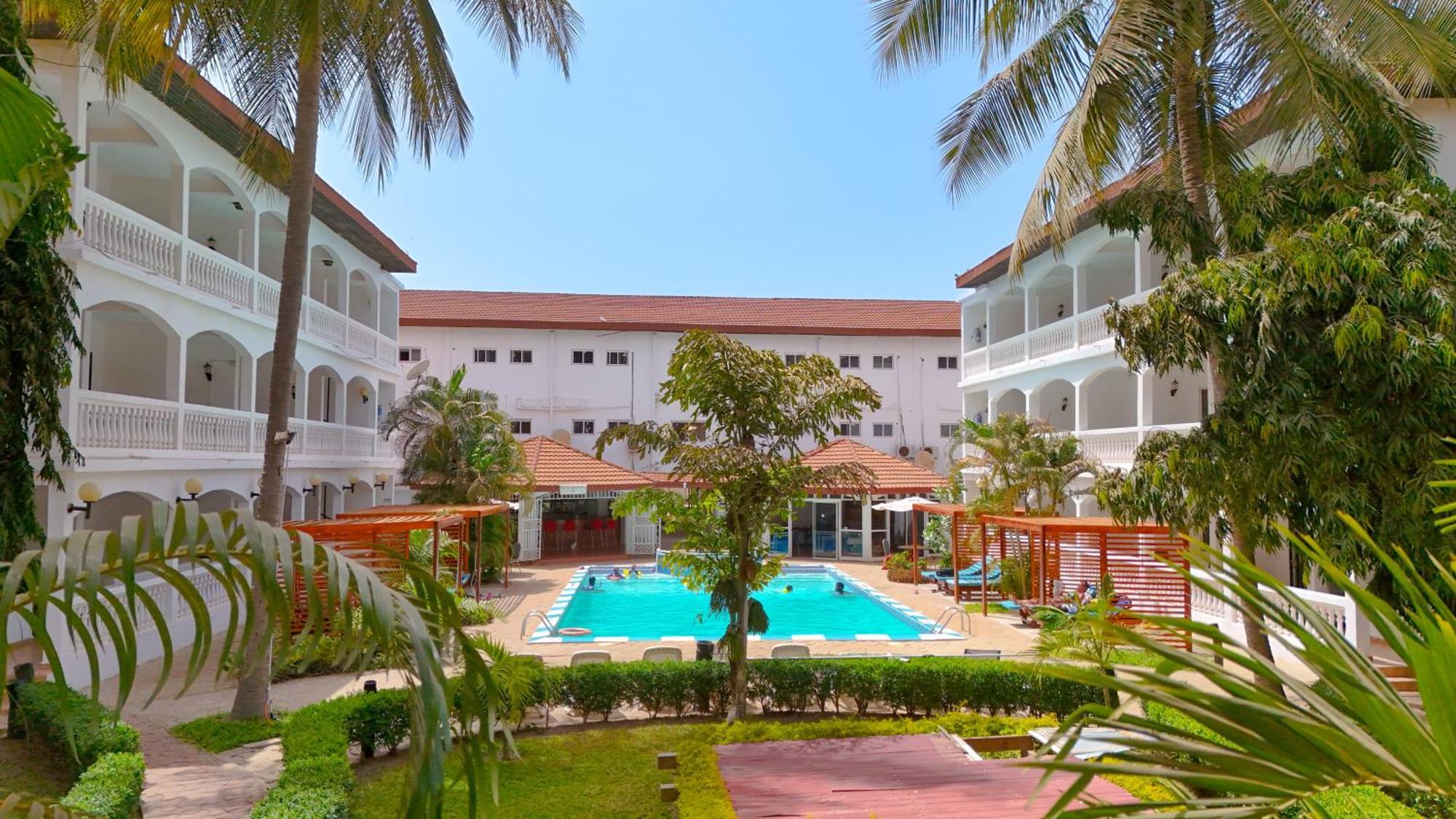 Sarges Hotel Serekunda Kültér fotó