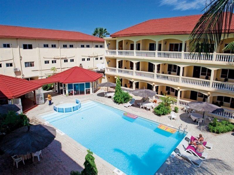 Sarges Hotel Serekunda Kültér fotó
